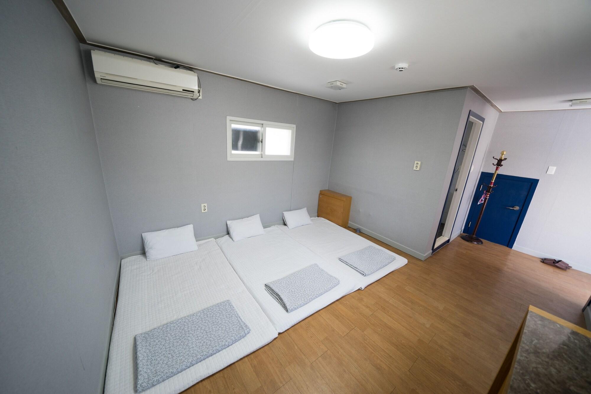 Hostel Beewon